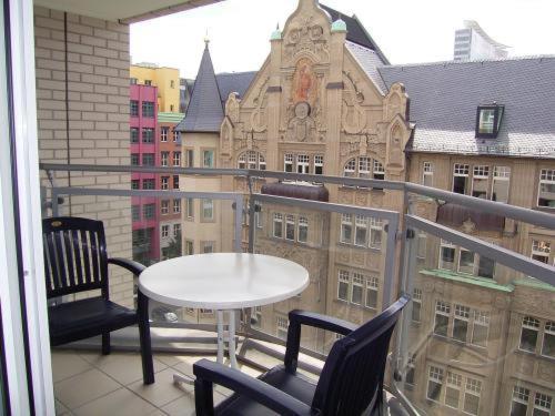 One-Bedroom Apartment B - Charlottenstraße 75