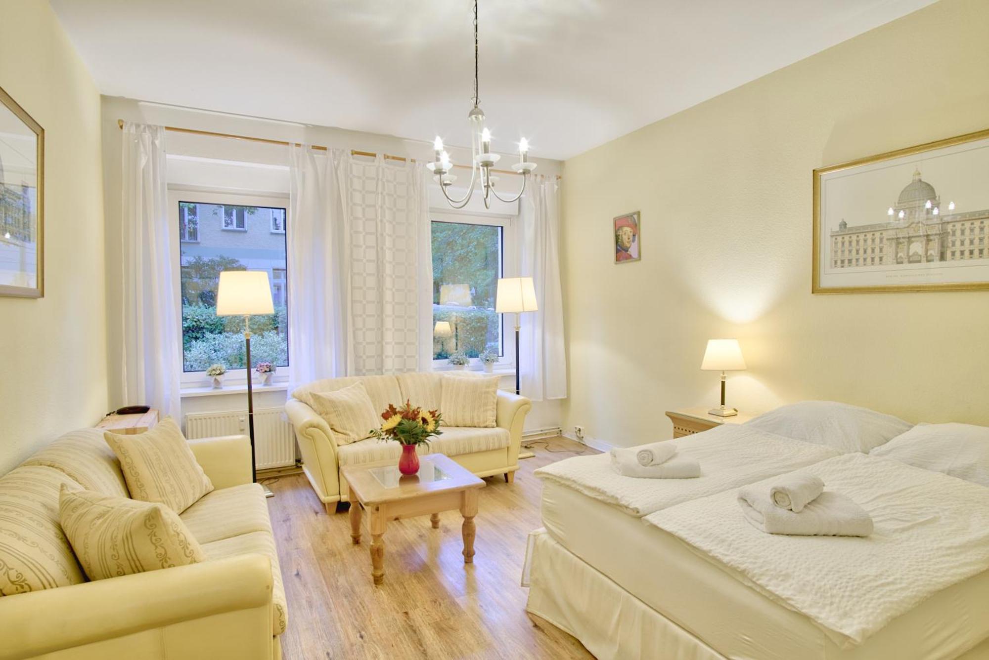 Apartment mit 2 Schlafzimmern und Gartenblick