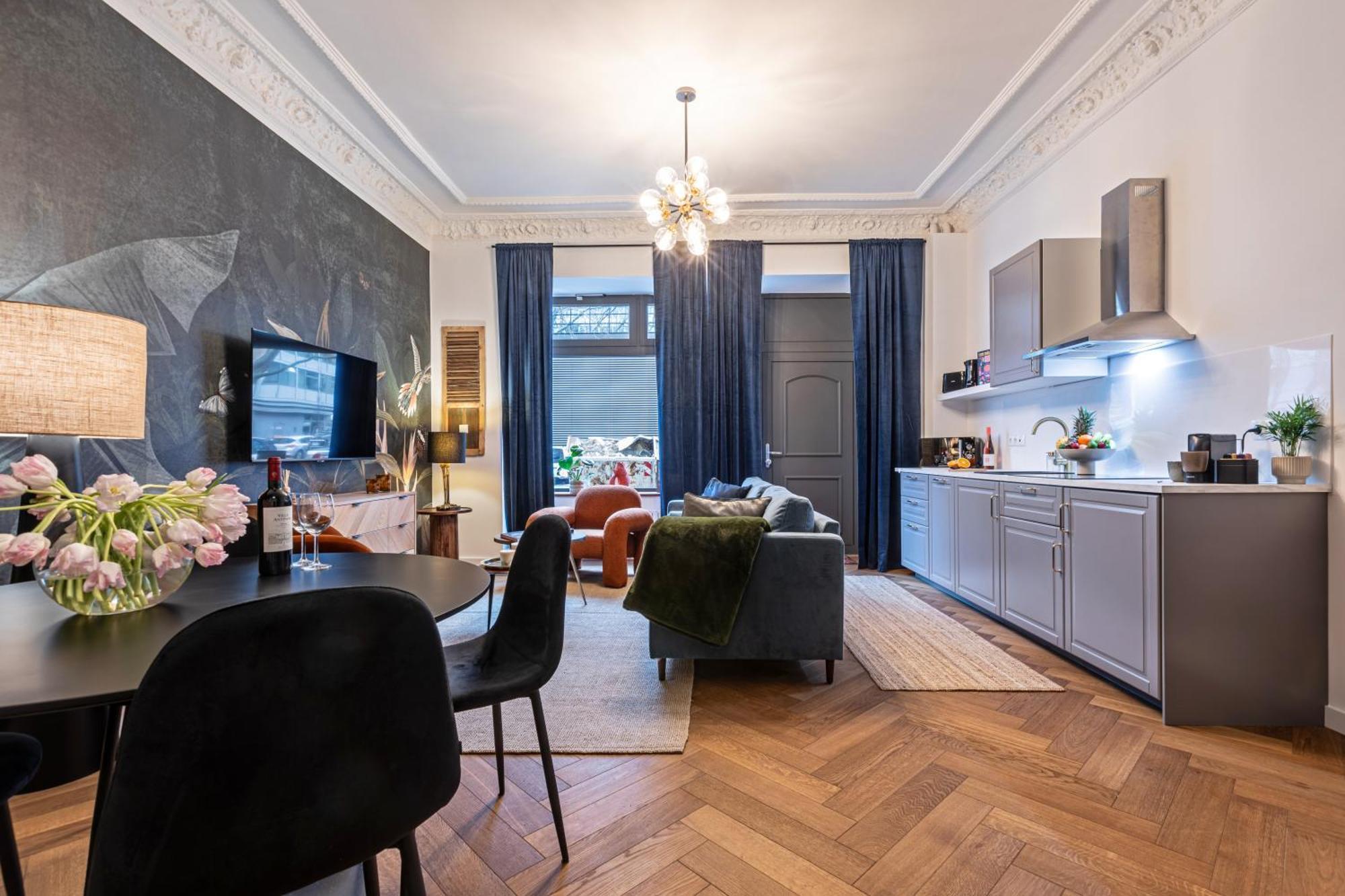 One-Bedroom Apartment,1643520425:JPEG