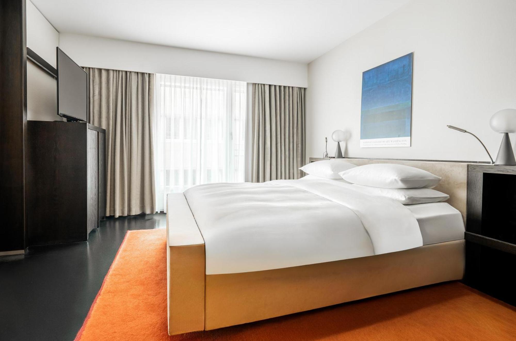 Grand Suite mit Kingsize-Bett und Aussicht