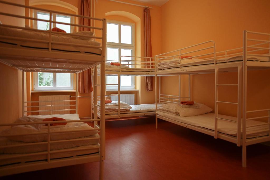 Single Bed 6-Bed Dormitory Room,109360917:JPEG