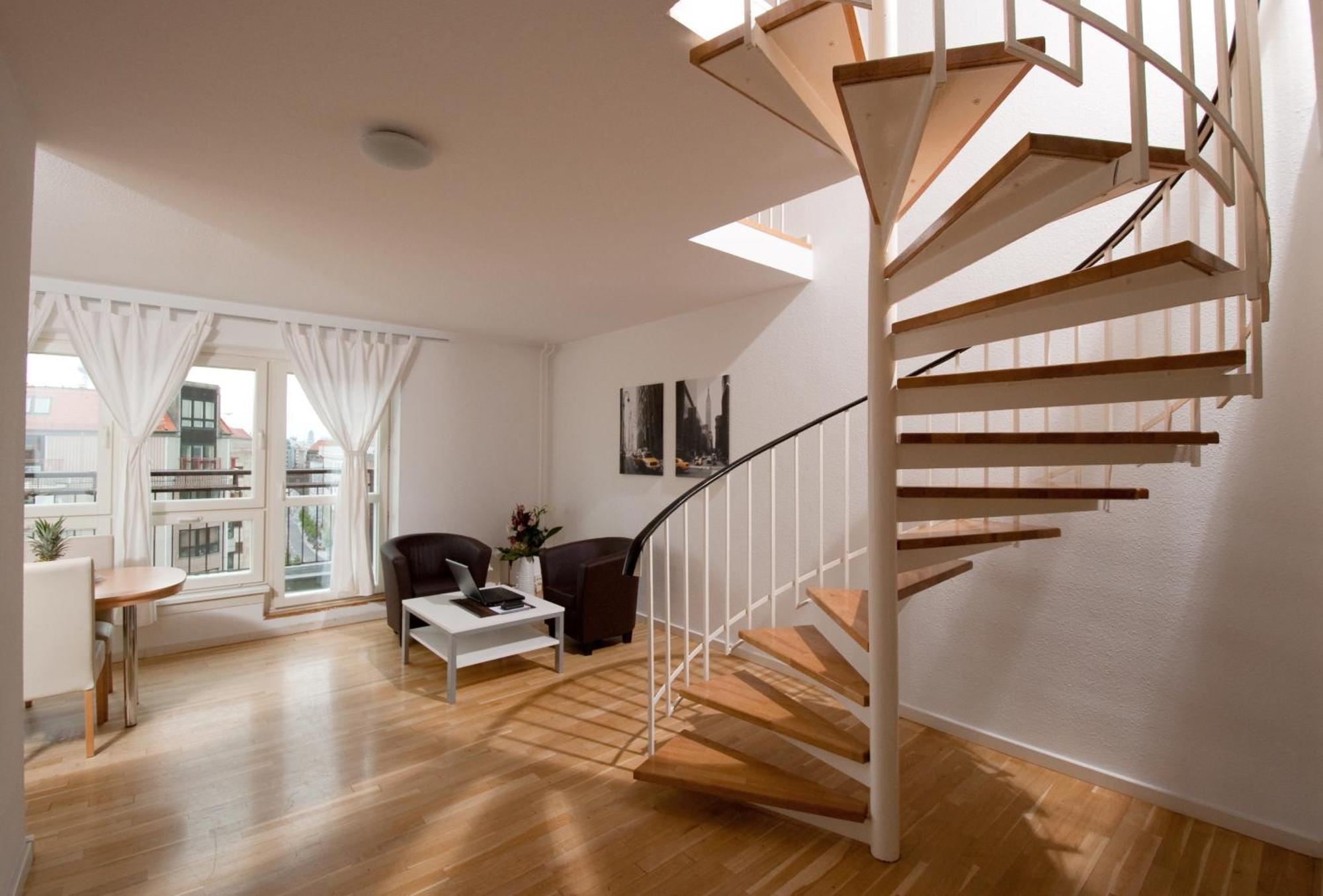 Maisonette Two-Bedroom Apartment,824985797:JPEG