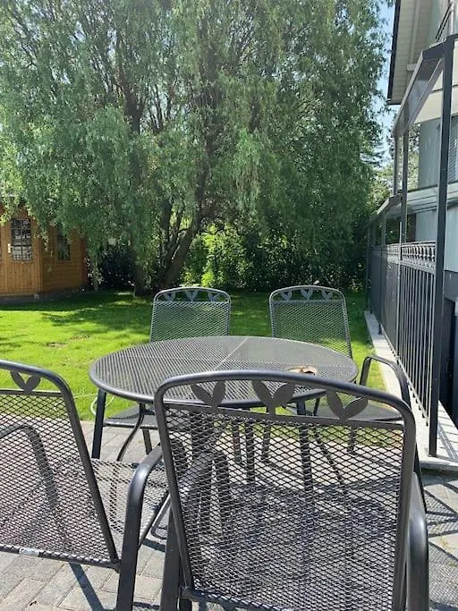 Fewo mit Garten, Kamin u. Whirlpool-1