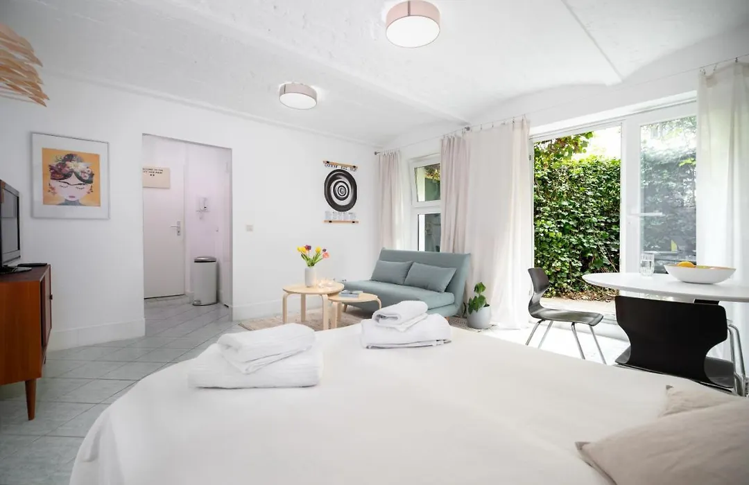 City Hideaway With Terrace-1