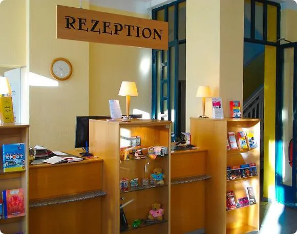 Hotel Larat-1