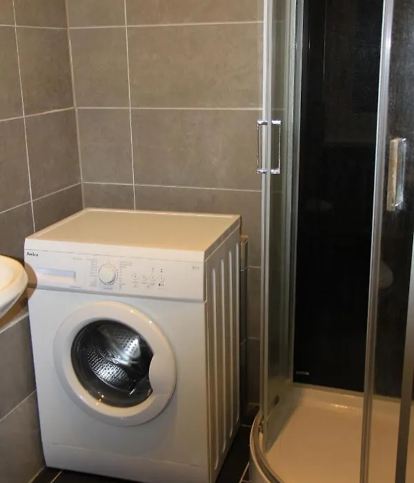 3 Zimmer Apartment Am Leopoldplatz-1
