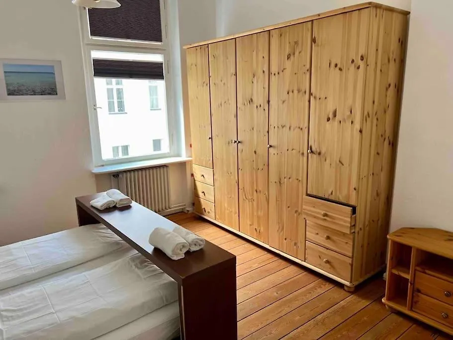 Wonderful flat near Ku’damm-1