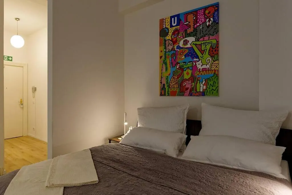 Wohnung 2 neben Warschauer Platz und Spree-1