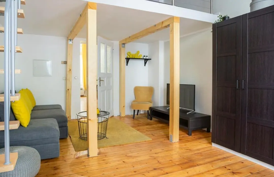 Modern Plus Ac Plus Selfcheckin-1
