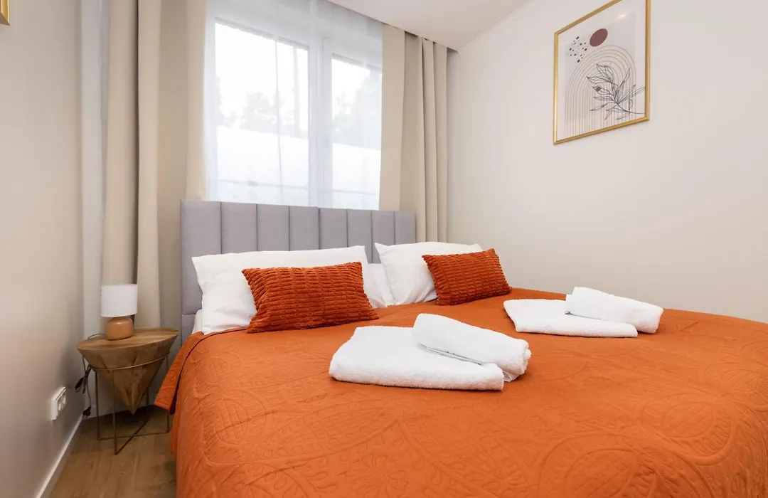 120Sqm & 5-Room Luxury Apartment With 2 Bathrooms-1