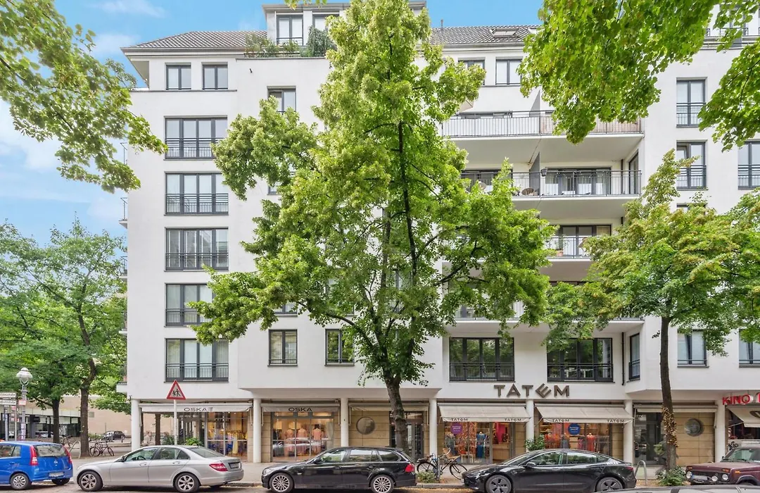 Traumhafte Wohnung mitten in Charlottenburg-1