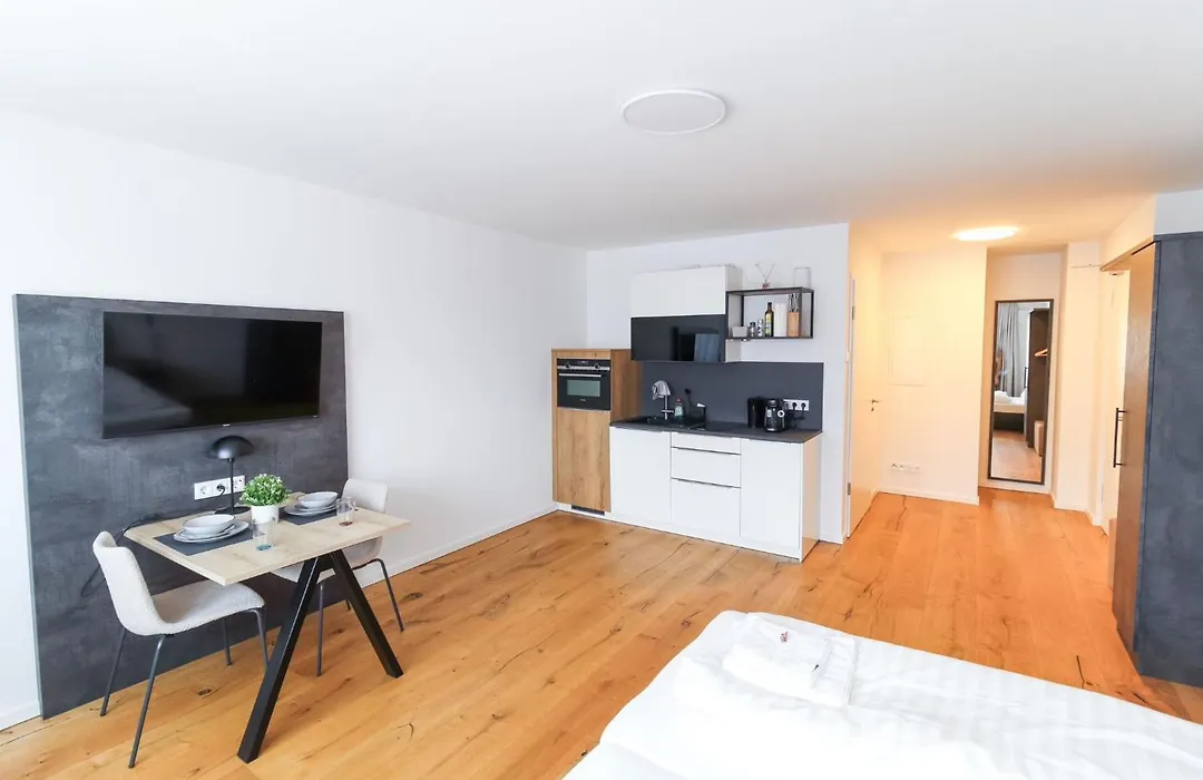 Helios Berlin Apartments-1