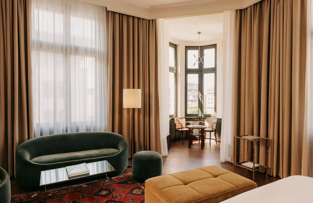 Boutique Hotel Chateau Royal-1