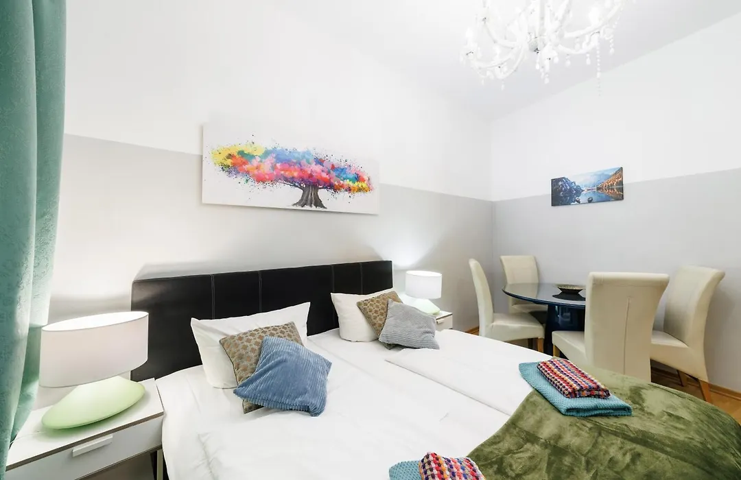 Grand Central Mitte Apartment-1