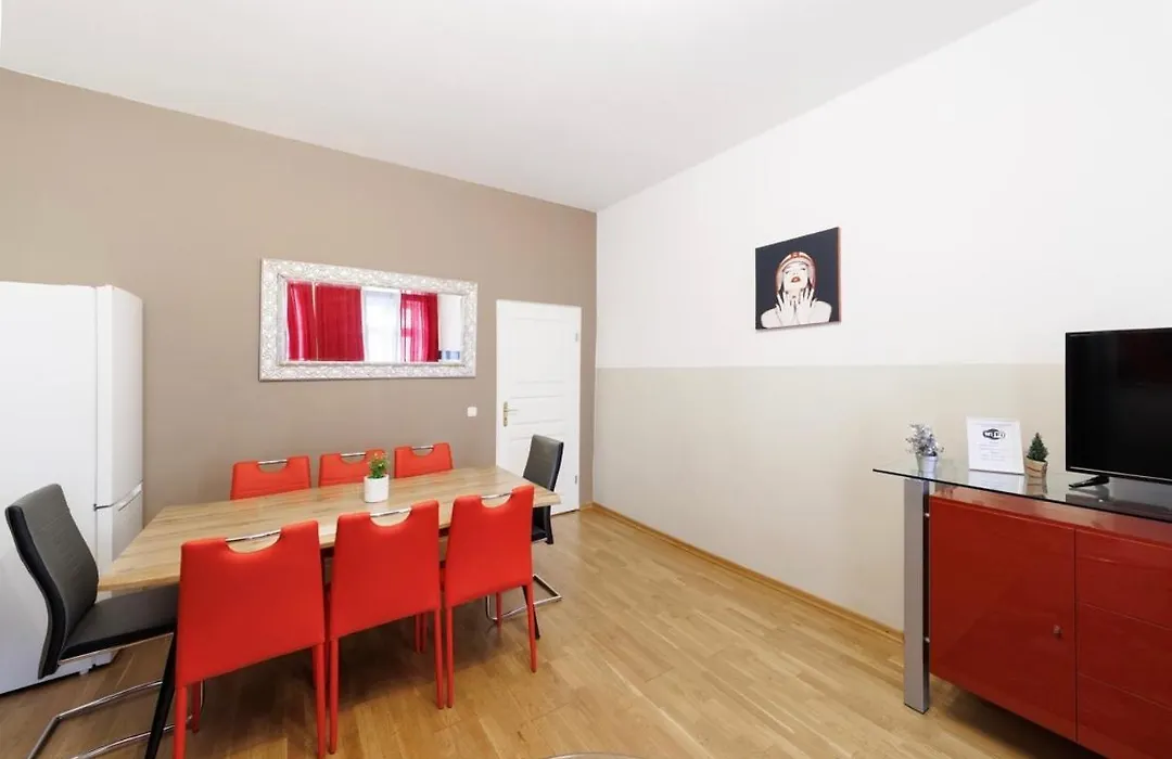 Grand Central Mitte Apartment-1