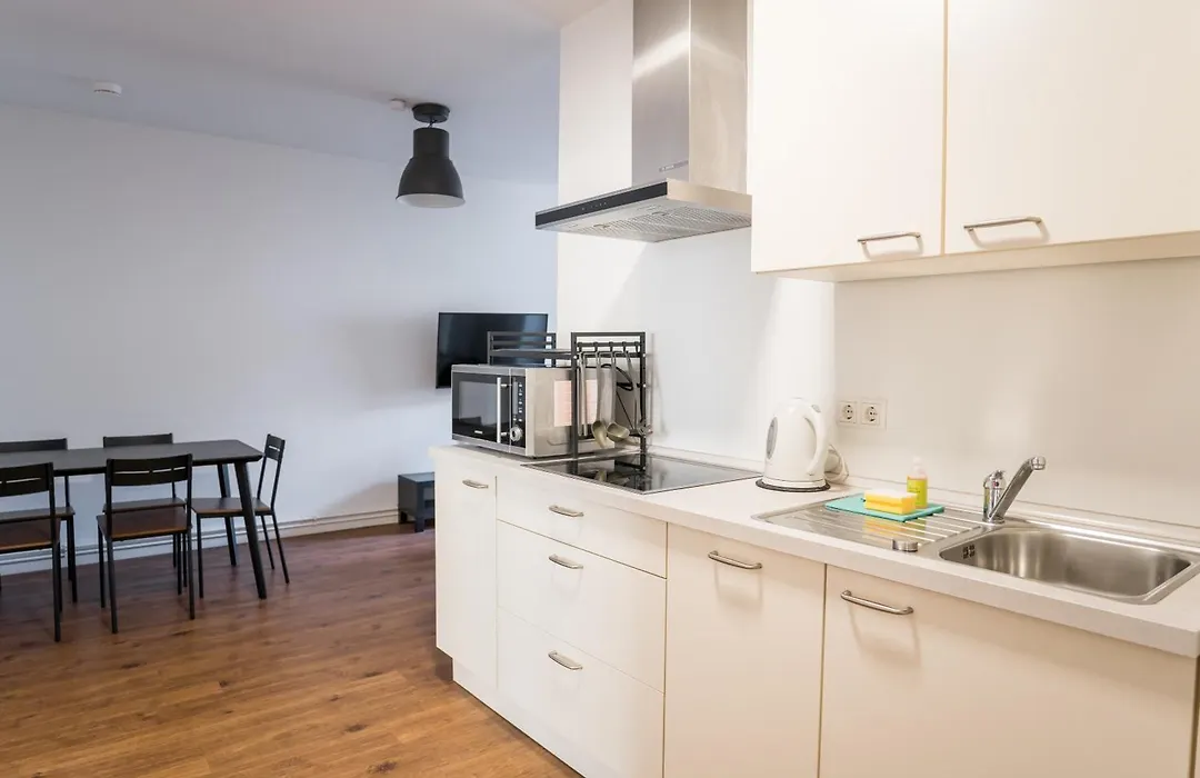 Fantastic 2 Bedroom Apartment-1