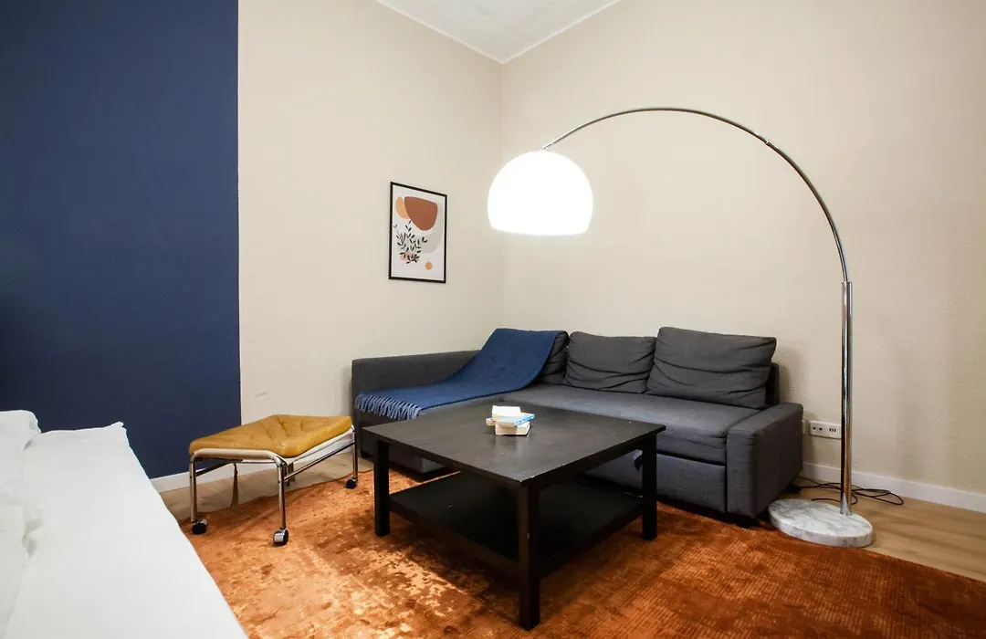 Studio Central-1
