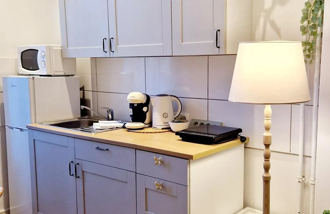 Stylish & Cosy Apartment In Berlin, Wifi-1