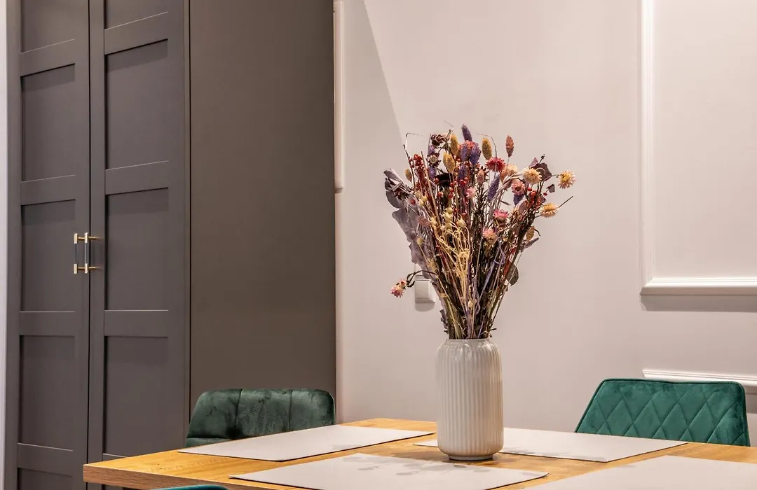 Oran Apartment 1-1