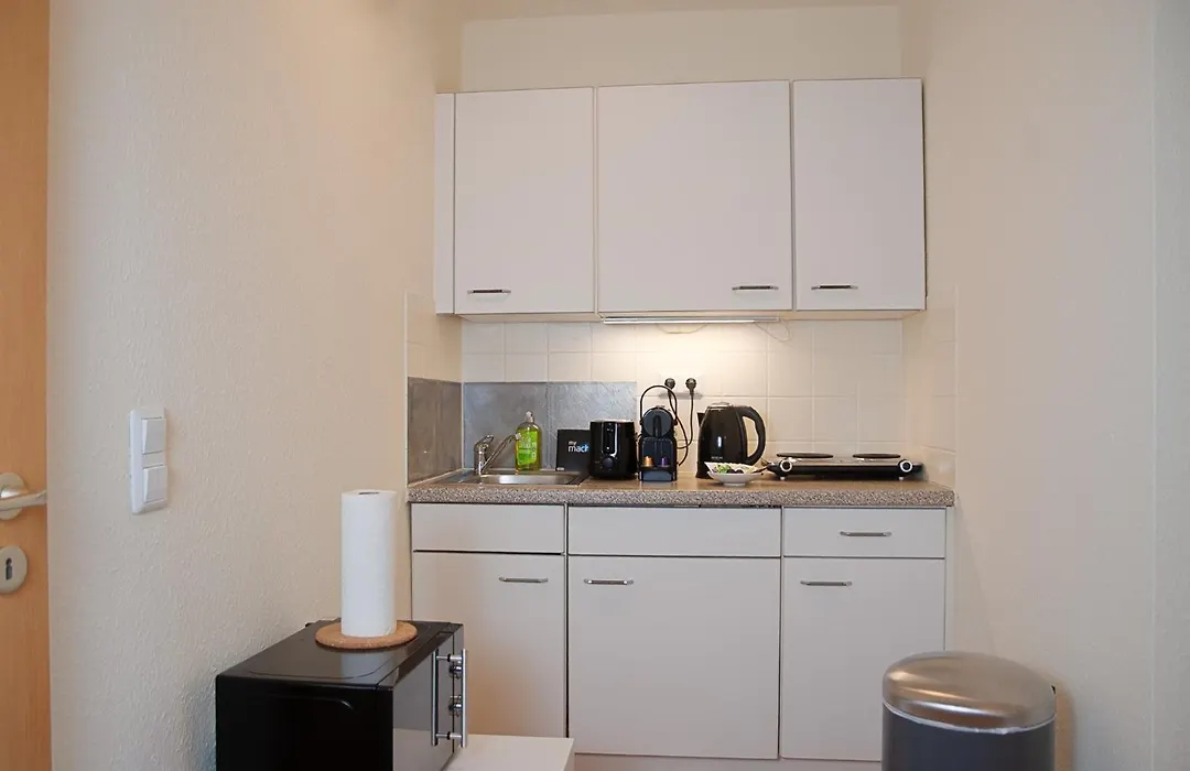 Studio Apartment Berlin Mitte 26m2 - U-Bahn Leopoldplatz by Rooms Berlin-1