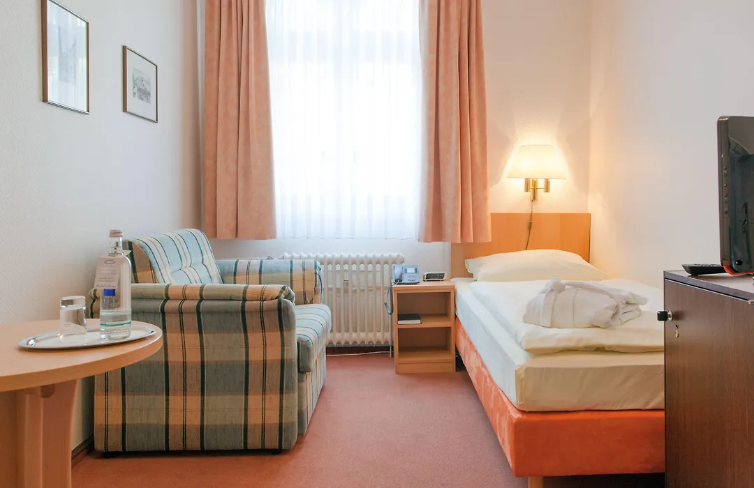 Hotel Benn-1
