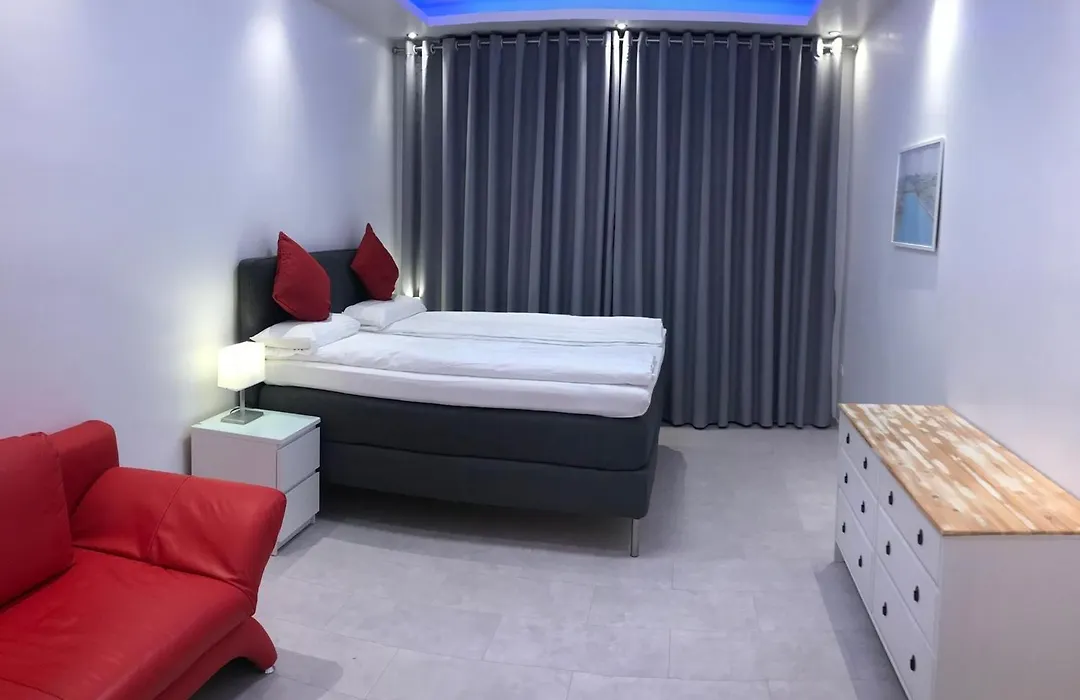 Brandneues Apartment mit 3 Schlafzimmern-1