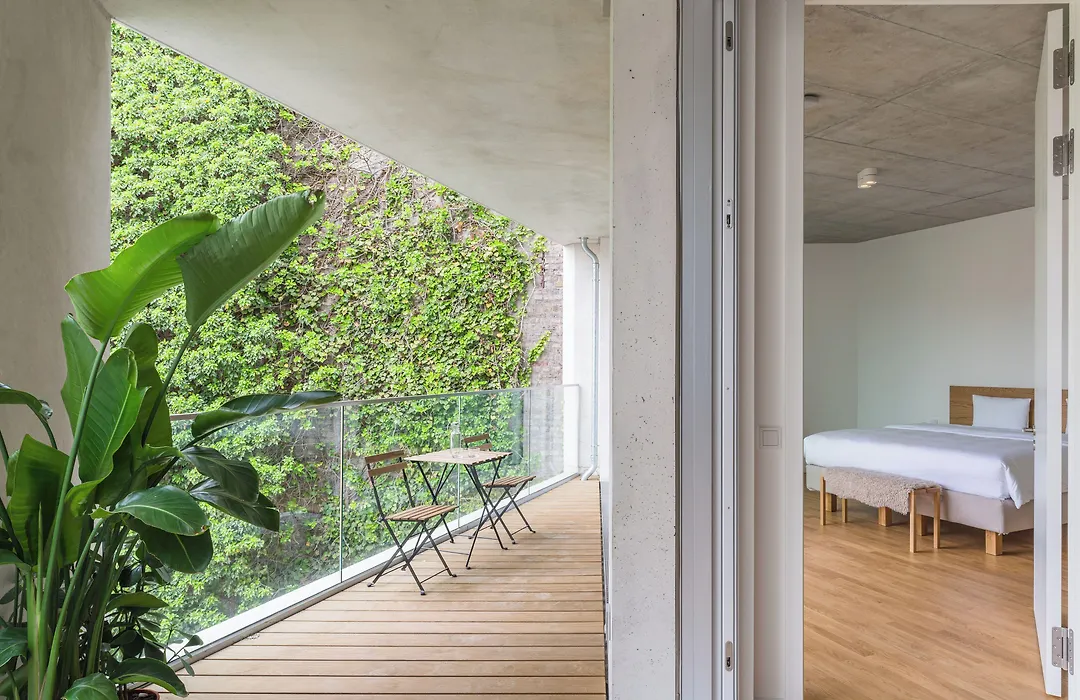 Carlotta Apartments-1