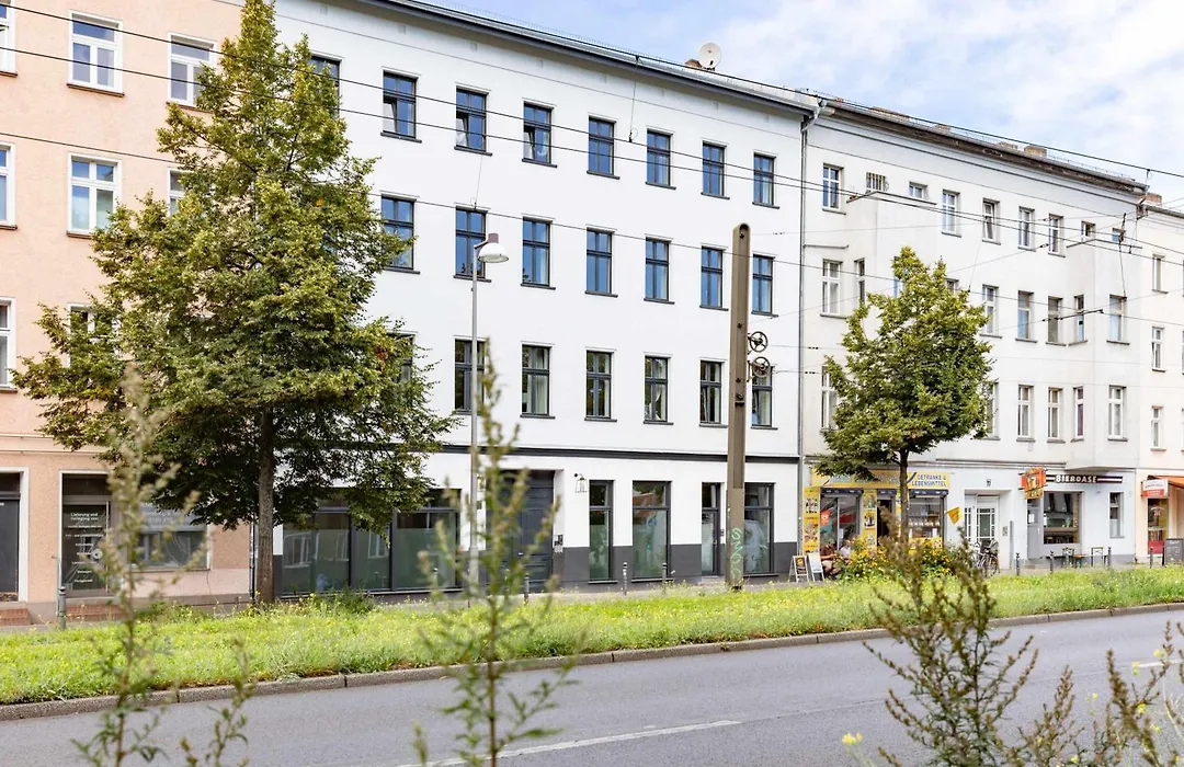 Memphis Design Loft Duplex -40Sqm- Near Antonplatz-1
