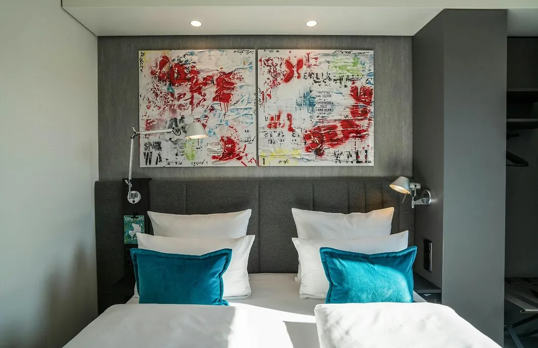 Motel One Berlin-Mitte-1