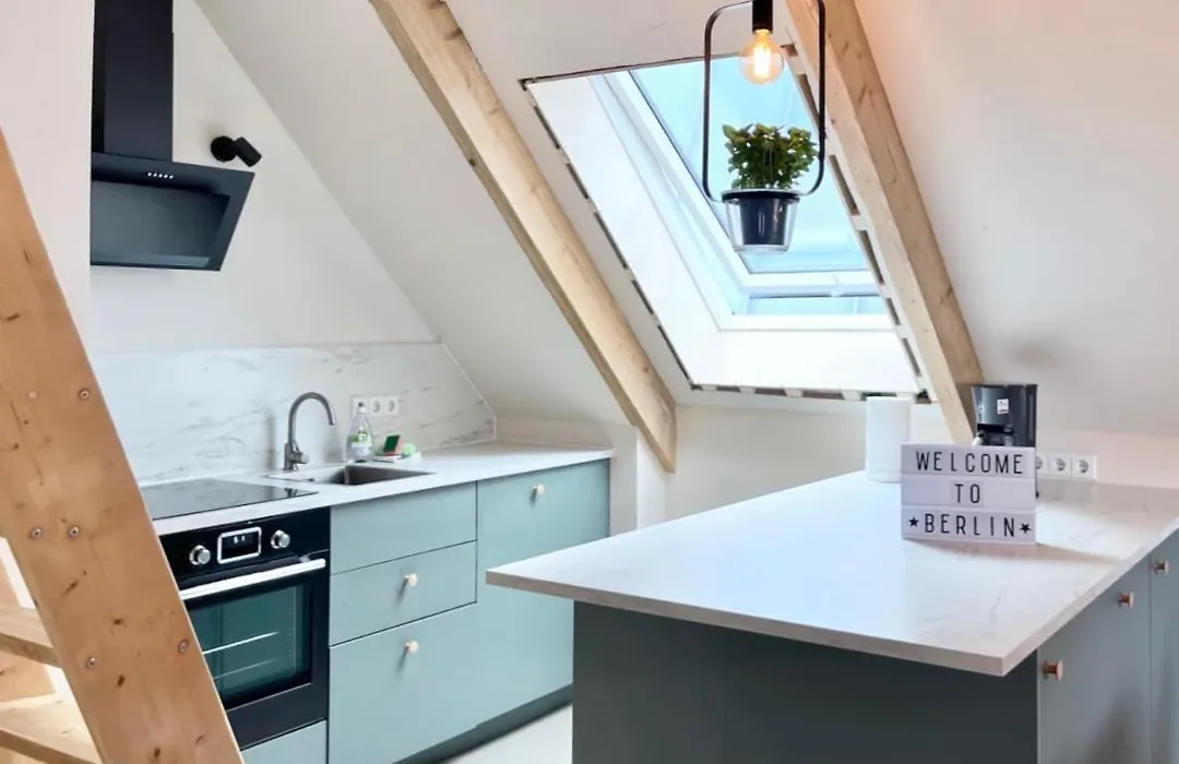Bright Hideaway -70 Sqm- Near Ber Airport-1