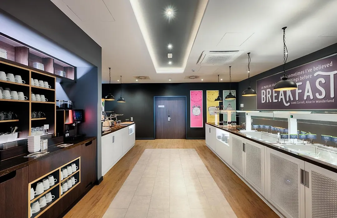 Premier Inn Berlin City Sued-1