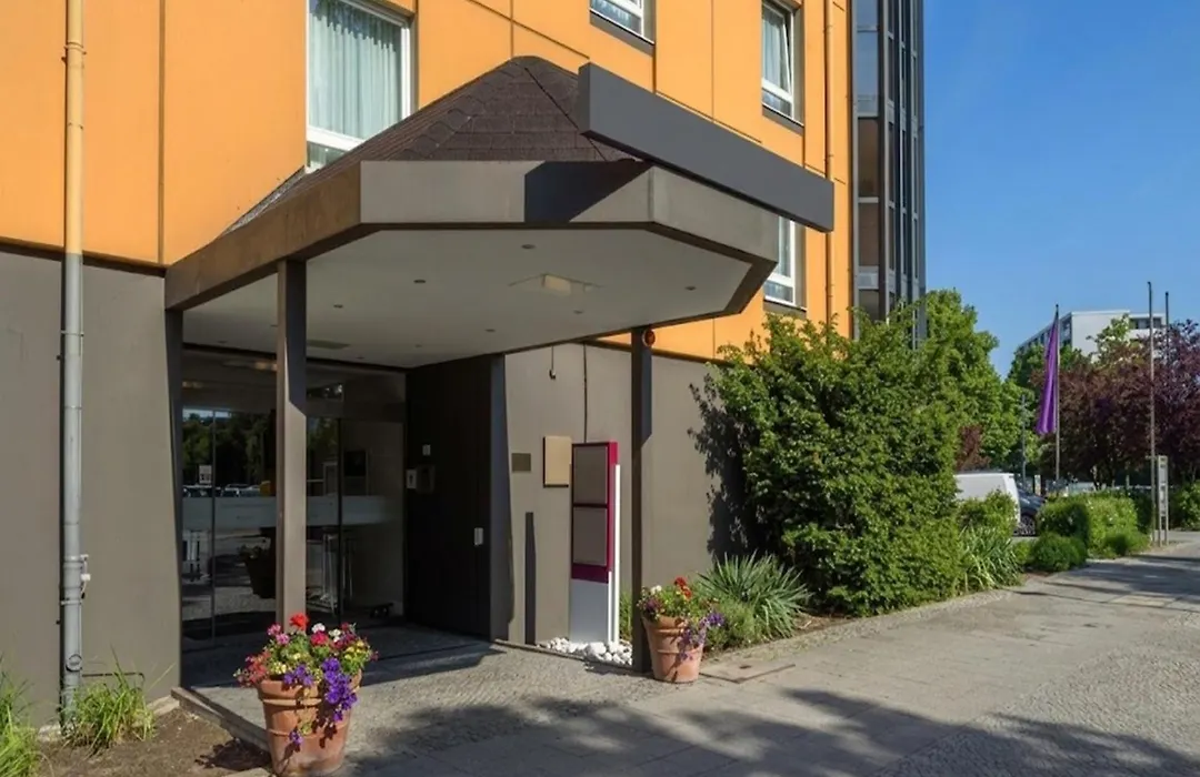 Sunday Hotel Berlin City West-1