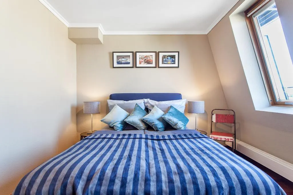 The Danziger, 2 Unique Roof Top Units In Prenzlauerberg, Group & Family Friendly, From 2 Up To 7 Guests-1