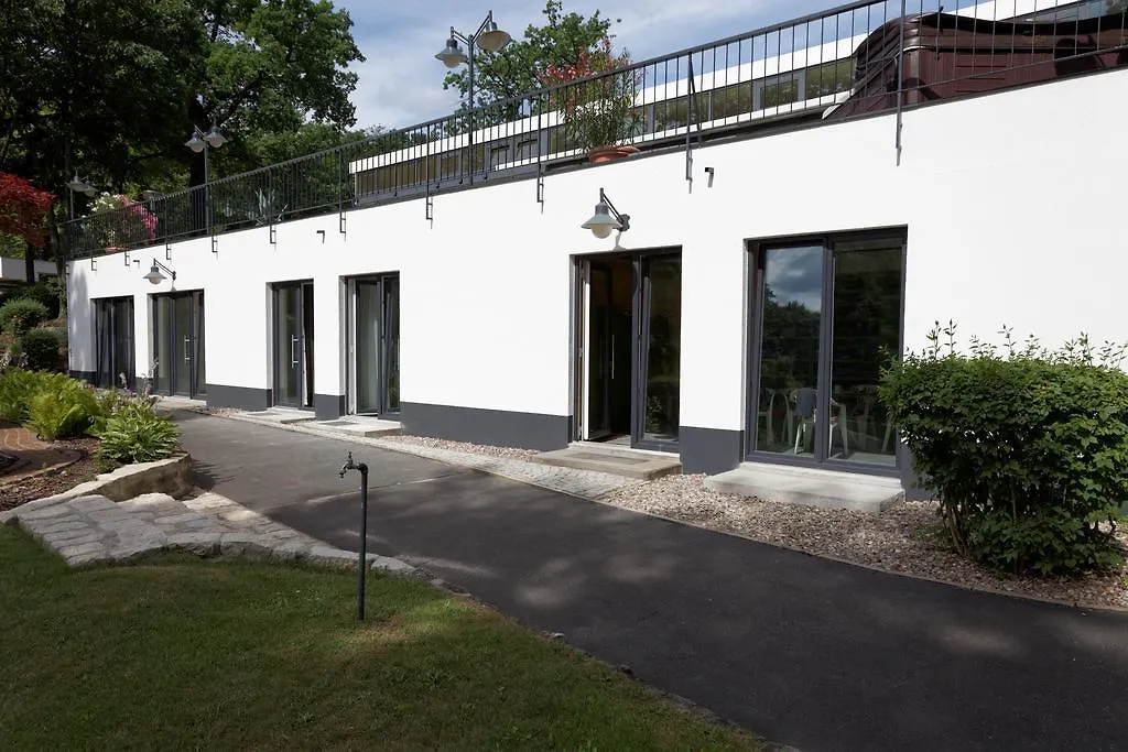 Wassersport-Appartements Am Stoessensee-1
