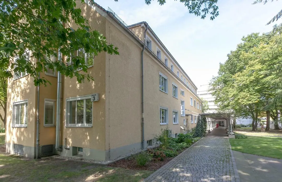 Akademie Hotel Pankow-1