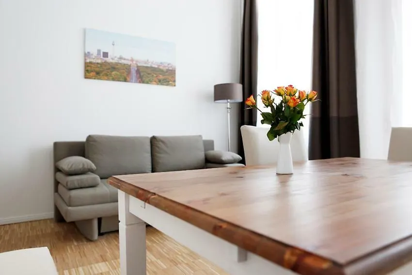 Sc 01 By Rockchair Apartments L Superhost Status L 2 Bedrooms Boxspringbeds Balcony Elevator - Cozy Family & Business Flair Welcomes You!-1