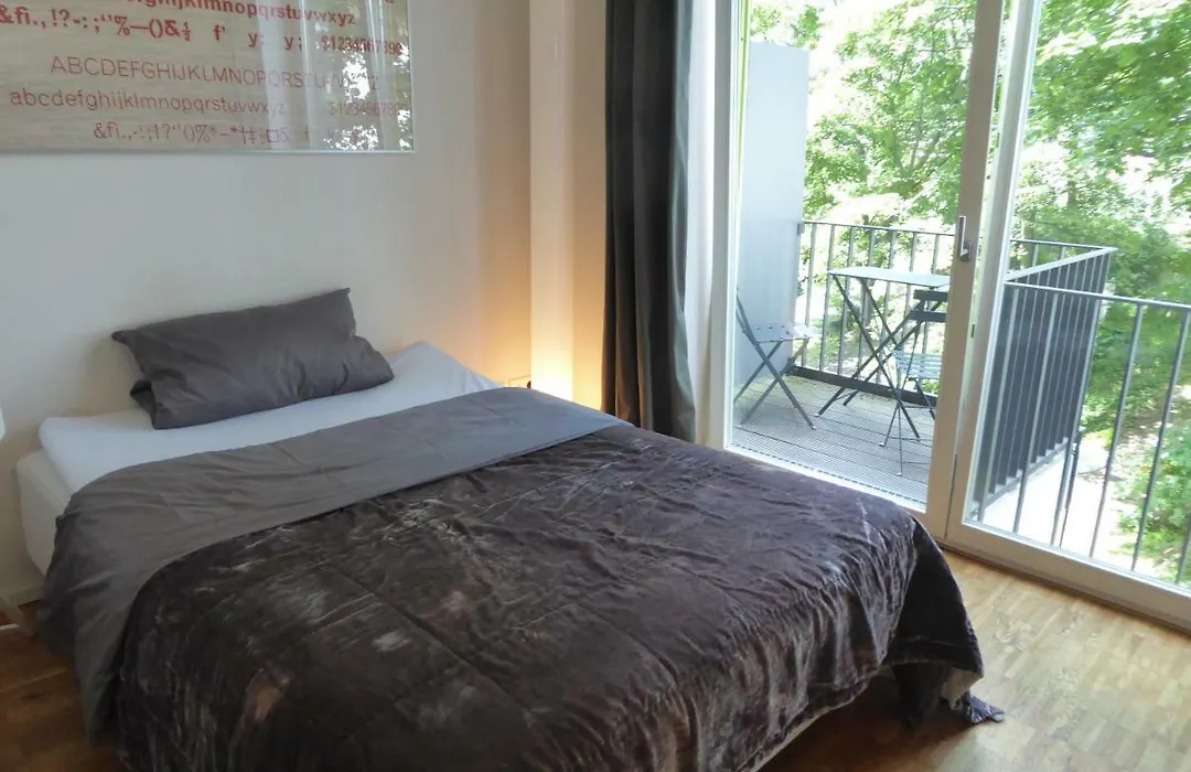 Apartments Am Friedrichshain-1