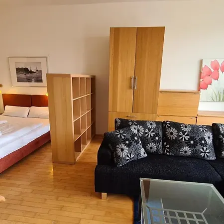 Topdomizil Apartments Berlin Mitte-3