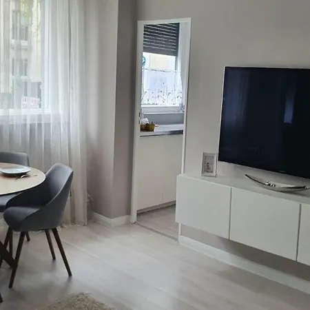 Apartment im Zentrum Berlin Kudamm, City West-3