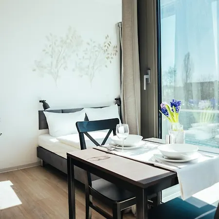 The Rix Studios & Suites Near Sbahn Neukoelln-3