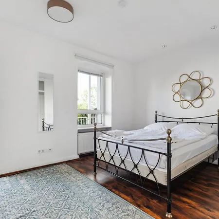Bright 3-room apartment near Prenzlauer Berg-3