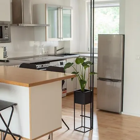 Cozy And Fully Equiped Suite Apartment At Ku'Damm-2