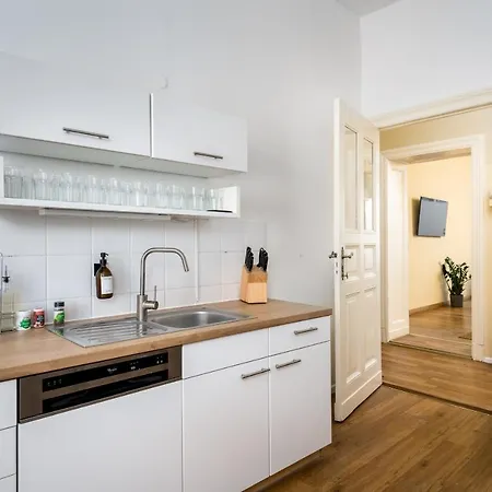 Super Zentral super schöner Altbau in Moabit Rostockerstraße im Herzen von Berlin für bis zu 6 Personen-2