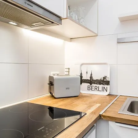 Stylish New Cube Loft By Berlin-Wall-Apartments-2