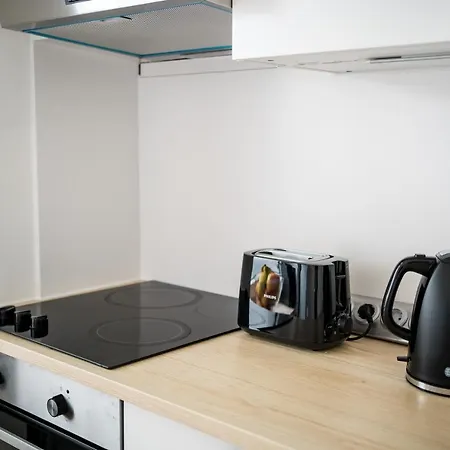 Spacious Apartment In Berlin Mitte For 6-3