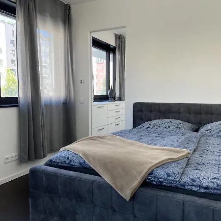 Luxury Waterfront Apartment-3