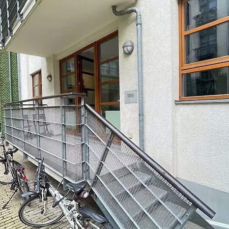Modern City Apartment L Netflix L Fast Wifi L Xbox-2