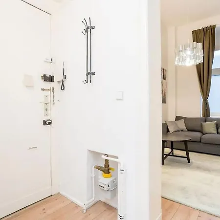 Newly Furnished Apartment For Up To 6 People-3