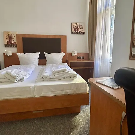 Hotel Adam-2