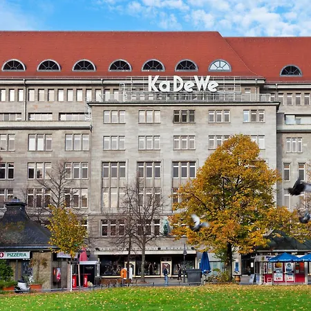 TITANIC Comfort Kurfürstendamm-3